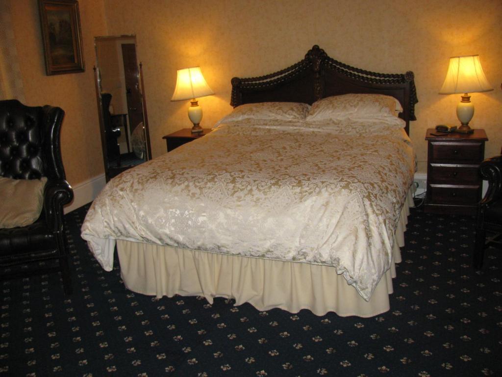מלון Ross-on-Wye Brookfield House חדר תמונה